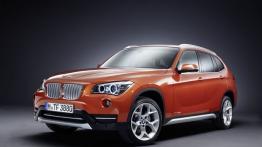 BMW X1 Facelifting - lewy bok