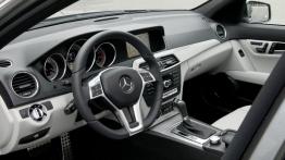 Mercedes Klasa C W204 Facelifting - pełny panel przedni