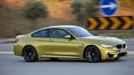 BMW M4 F82 Coupe (2014) - prawy bok