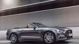 Ford Mustang VI Cabrio (2015) - prawy bok