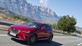 Mazda CX-3 SKYACTIV-G AWD (2015) - lewy bok