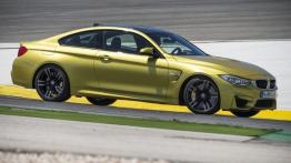 BMW M4 F82 Coupe (2014) - prawy bok