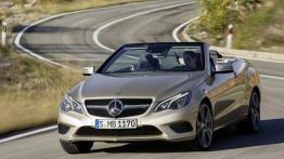 Mercedes E 350 Cabrio Facelifting - widok z przodu