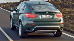 BMW X6 - widok z tyłu