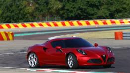 Alfa Romeo 4C (2013) - prawy bok