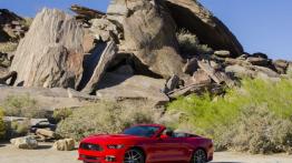 Ford Mustang VI Cabrio (2015) - widok z przodu