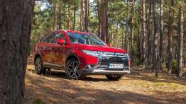 Mitsubishi Outlander - 100 razy "tak"?