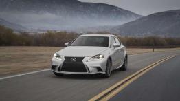 Lexus IS - wbrew tradycji i utartym stereotypom