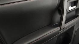 Toyota 4Runner V Facelifting (2014) - drzwi kierowcy od wewnątrz