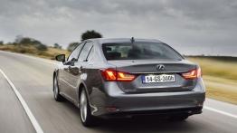 Lexus GS IV 300h (2014) - widok z tyłu