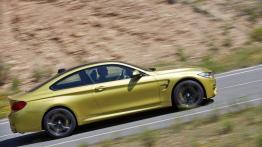 BMW M4 F82 Coupe (2014) - prawy bok