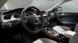 Audi A4 Allroad - pełny panel przedni