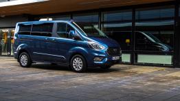 Nowy Ford Transit i Tourneo PHEV / MHEV – czy hybryda da Ci zarobić?