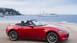 Mazda MX-5 IV Soul Red (2015) - prawy bok