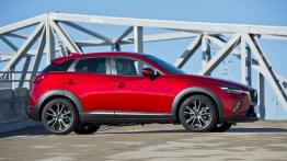 Mazda CX-3 SKYACTIV-G AWD (2015) - prawy bok