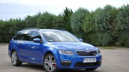 Skoda Octavia III RS i 4x4 - galeria redakcyjna - widok z przodu