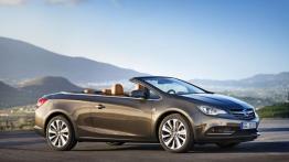 Opel Cascada - prawy bok