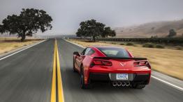 Chevrolet Corvette C7 Stingray - widok z tyłu