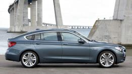 BMW Gran Turismo - prawy bok