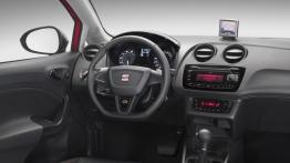 Seat Ibiza FR 2010 - kokpit