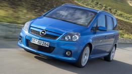 Opel Zafira OPC - widok z przodu