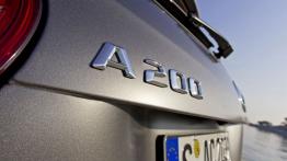 Mercedes A 200 (W176) 2012 - emblemat