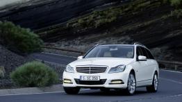 Mercedes Klasa C W204 Facelifting - widok z przodu