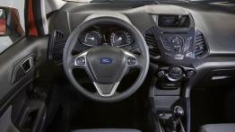 Ford EcoSport (2013) - wersja europejska - kokpit