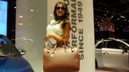 Frankfurt Motor Show 2011 na żywo - hostessy