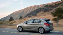 BMW serii 2 Active Tourer (2014) - lewy bok