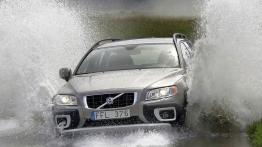 Volvo XC70 2007 - widok z przodu