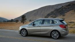 BMW serii 2 Active Tourer (2014) - lewy bok