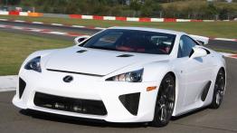 Lexus LFA - widok z przodu