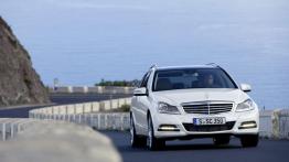 Mercedes Klasa C W204 Facelifting - widok z przodu