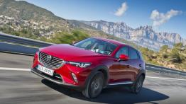 Mazda CX-3 SKYACTIV-G AWD (2015) - lewy bok