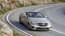 Mercedes E 350 Cabrio Facelifting - widok z przodu