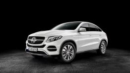 Mercedes GLE Coupe 4MATIC (2015) - przód - reflektory wyłączone