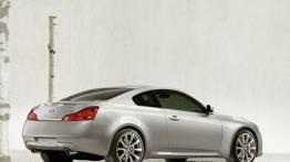 Infiniti G37 Coupe - prawy bok