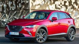 Mazda CX-3 SKYACTIV-G AWD (2015) - lewy bok