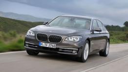 BMW serii 7 F02 Facelifting - widok z przodu