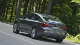 BMW serii 5 Gran Turismo F07 Facelifting (2014) - widok z tyłu