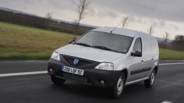 Dacia Logan Van - widok z przodu