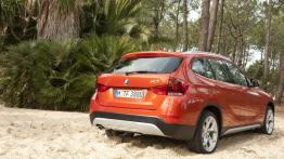 BMW X1 Facelifting - widok z tyłu