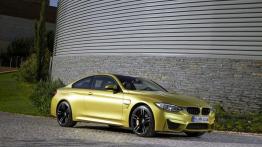 BMW M4 F82 Coupe (2014) - prawy bok