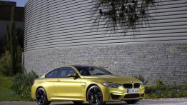 BMW M4 F82 Coupe (2014) - prawy bok