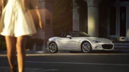 Mazda MX-5 IV (2015) - prawy bok