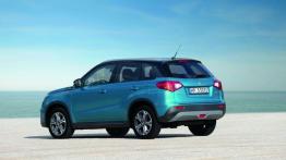 Suzuki Vitara 2015 - widok z tyłu