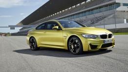 BMW M4 F82 Coupe (2014) - prawy bok