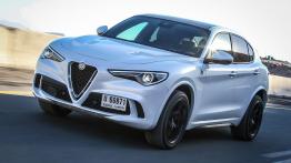 Alfa Romeo Stelvio Quadrifoglio (2018) - widok z przodu