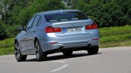 BMW serii 3 ActiveHybrid - widok z tyłu